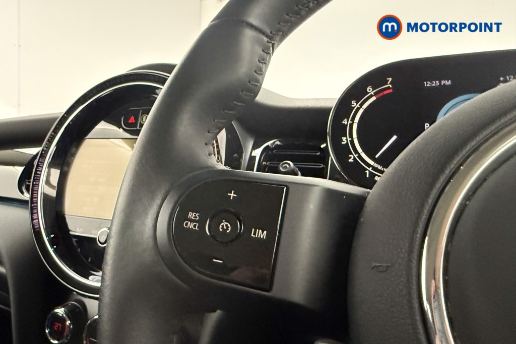 Mini Hatchback Cooper Classic Automatic Petrol Hatchback - Stock Number (1636088) - 6th supplementary image