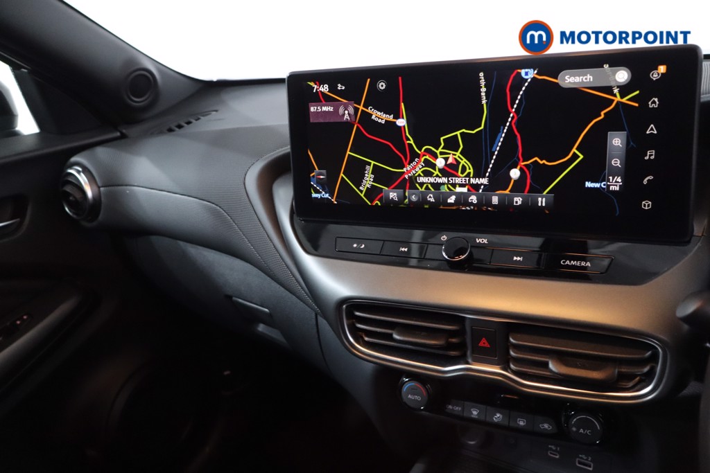 Nissan Juke N-Connecta Automatic Petrol SUV - Stock Number (1636091) - 21st supplementary image