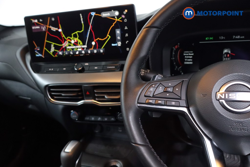 Nissan Juke N-Connecta Automatic Petrol SUV - Stock Number (1636091) - 22nd supplementary image