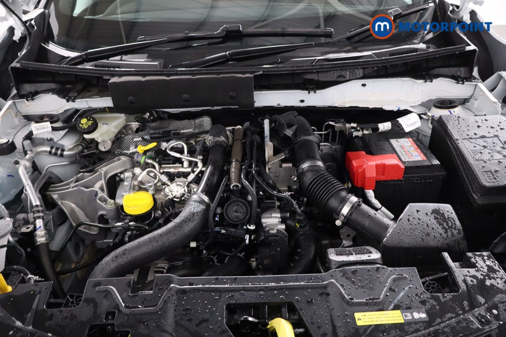 Nissan Juke N-Connecta Automatic Petrol SUV - Stock Number (1636091) - 32nd supplementary image