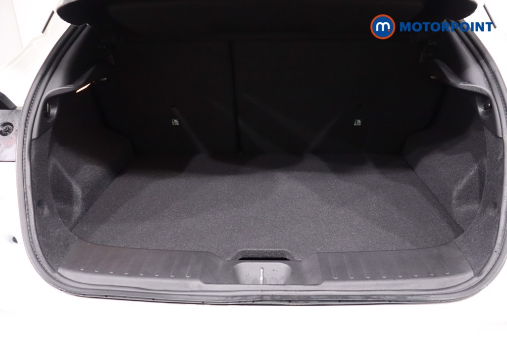 Nissan Juke N-Connecta Automatic Petrol SUV - Stock Number (1636091) - 38th supplementary image