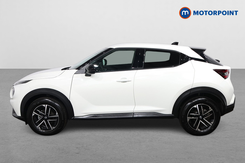 Nissan Juke N-Connecta Automatic Petrol SUV - Stock Number (1636091) - Passenger side