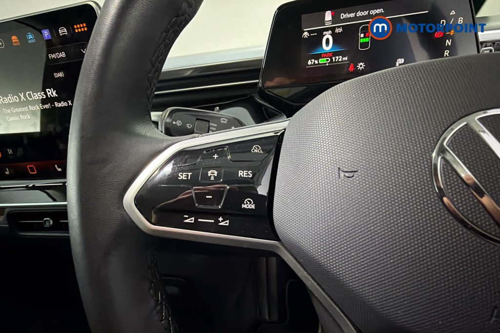 Volkswagen Id. Buzz Life Pro Automatic Electric People Carrier - Stock Number (1636191) - 3rd supplementary image