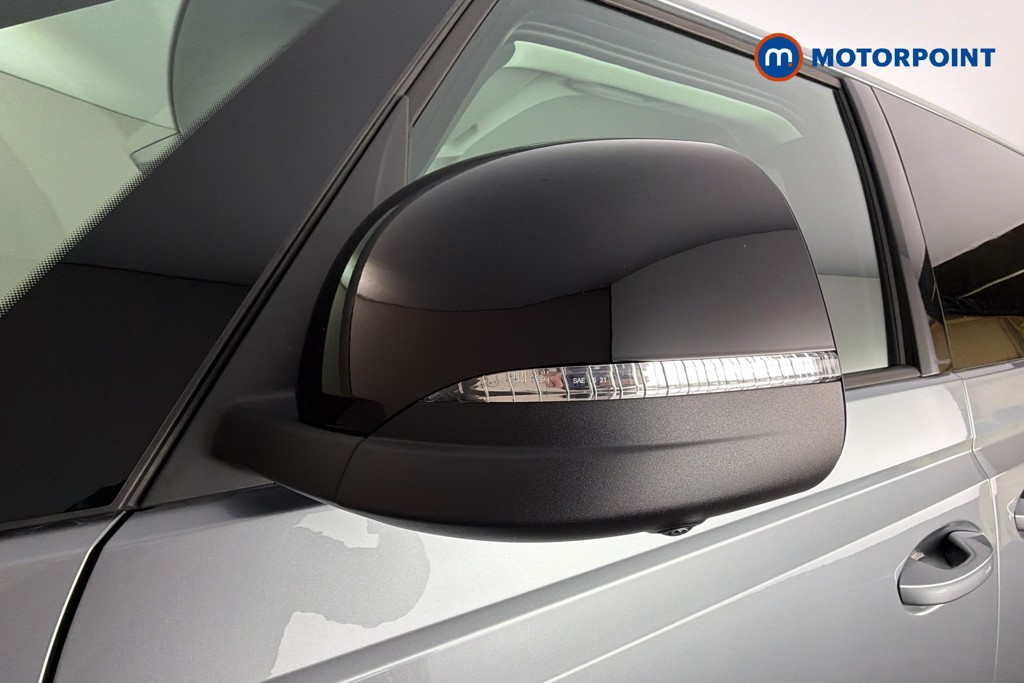 Volkswagen Id. Buzz Life Pro Automatic Electric People Carrier - Stock Number (1636191) - 43rd supplementary image