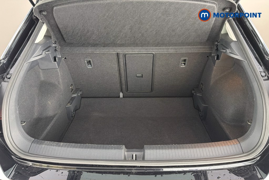 Volkswagen T-Roc Life Manual Petrol SUV - Stock Number (1593678) - 33rd supplementary image
