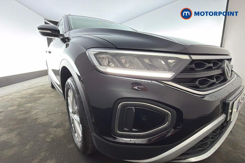 Volkswagen T-Roc Life Manual Petrol SUV - Stock Number (1593678) - 44th supplementary image