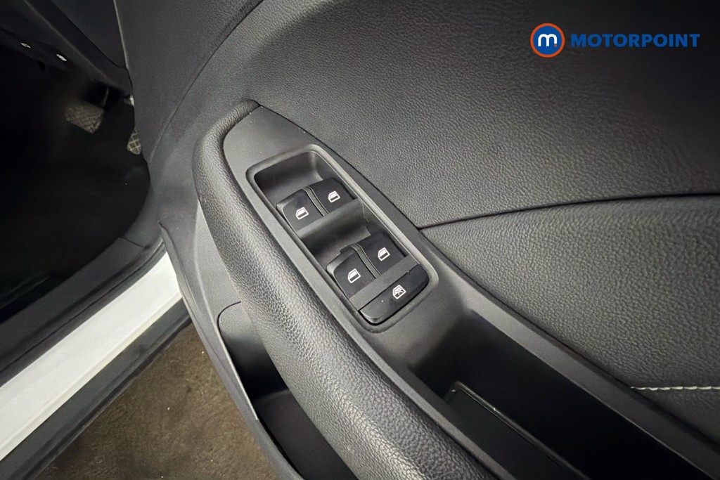 Mg Motor Uk ZS Excite Automatic Petrol SUV - Stock Number (1598750) - 20th supplementary image