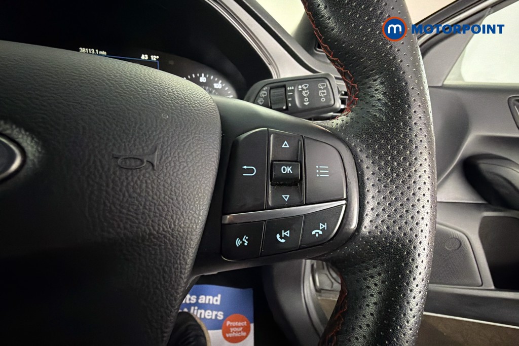 Ford Focus St-Line Manual Diesel Hatchback - Stock Number (1605810) - 4th supplementary image