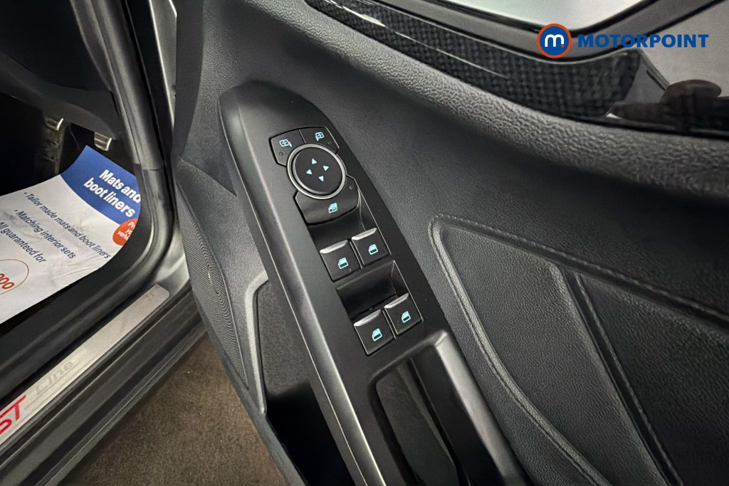 Ford Focus St-Line Manual Diesel Hatchback - Stock Number (1605810) - 20th supplementary image