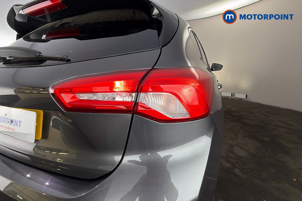 Ford Focus St-Line Manual Diesel Hatchback - Stock Number (1605810) - 38th supplementary image