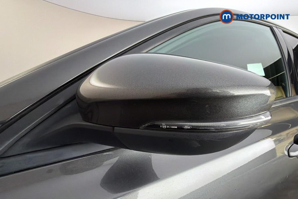 Ford Focus St-Line Manual Diesel Hatchback - Stock Number (1605810) - 43rd supplementary image