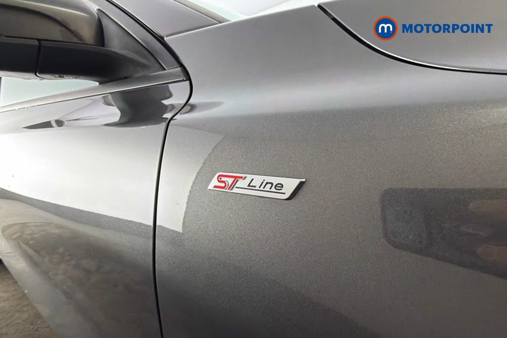 Ford Focus St-Line Manual Diesel Hatchback - Stock Number (1605810) - 46th supplementary image