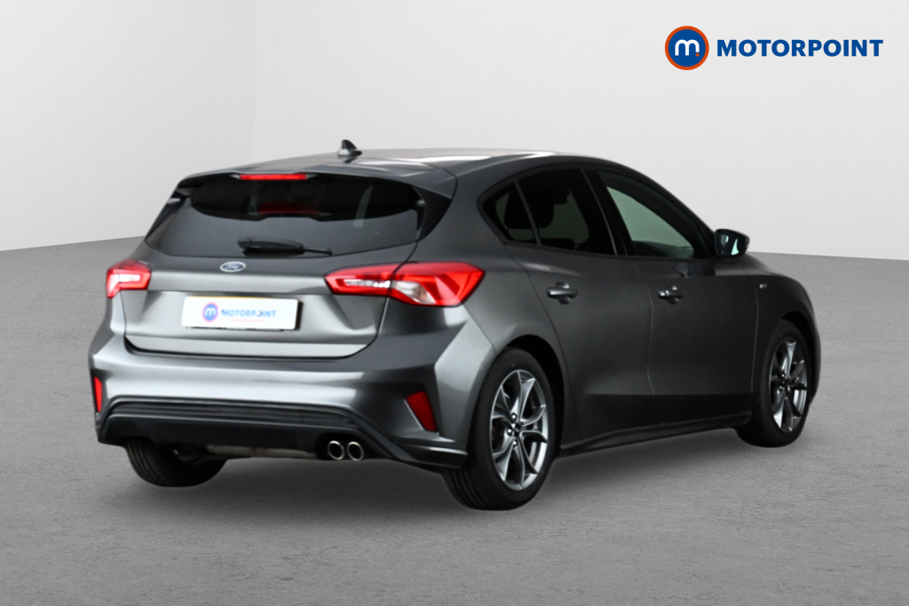 Ford Focus St-Line Manual Diesel Hatchback - Stock Number (1605810) - Drivers side rear corner