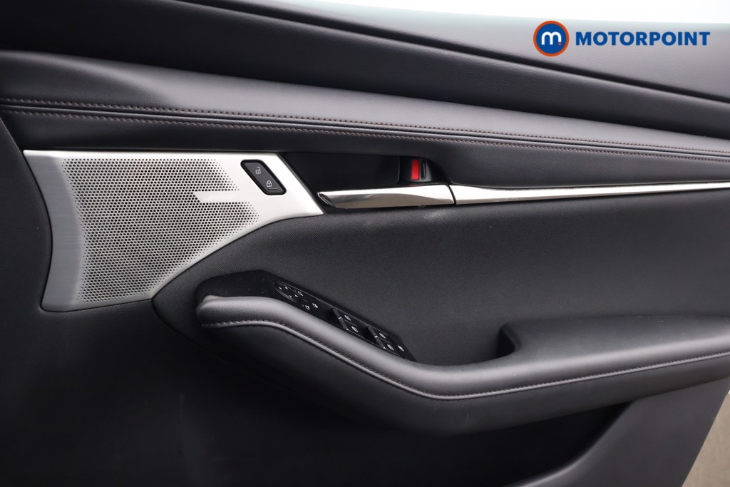 Mazda 3 Exclusive-Line Automatic Petrol Hatchback - Stock Number (1609037) - 9th supplementary image