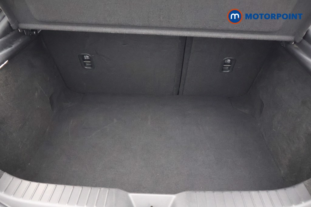 Mazda 3 Exclusive-Line Automatic Petrol Hatchback - Stock Number (1609037) - 13th supplementary image