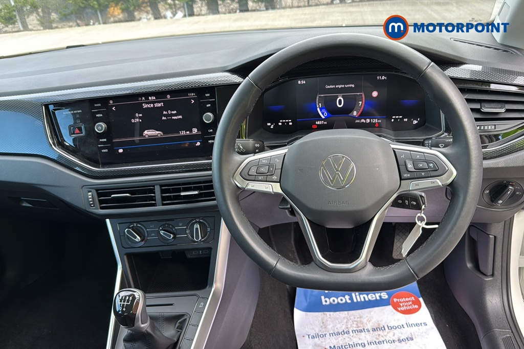 Volkswagen Polo Life Manual Petrol Hatchback - Stock Number (1611709) - 1st supplementary image