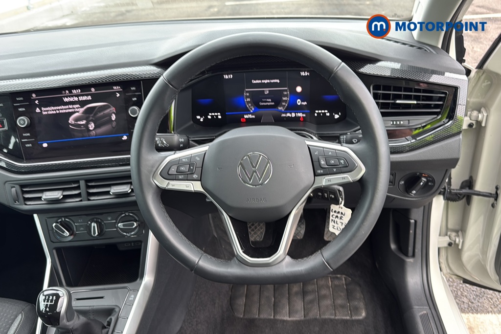 Volkswagen Polo Life Manual Petrol Hatchback - Stock Number (1611717) - 2nd supplementary image
