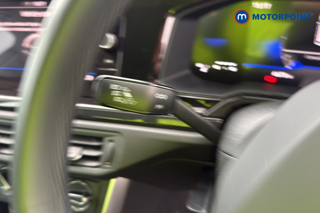 Volkswagen Polo Life Manual Petrol Hatchback - Stock Number (1611717) - 5th supplementary image