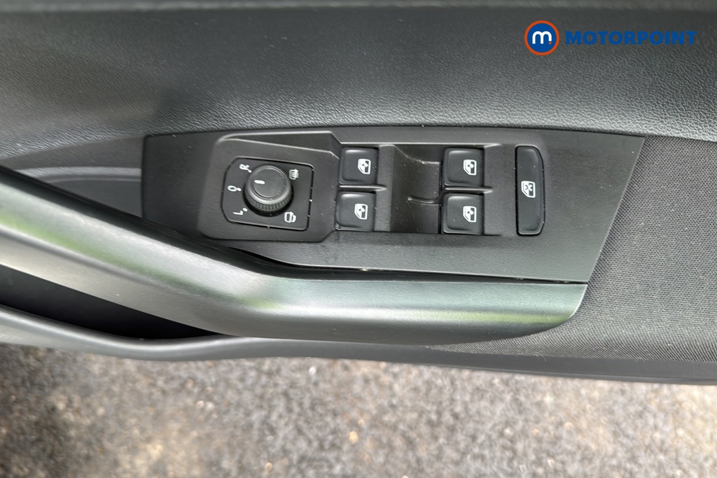 Volkswagen Polo Life Manual Petrol Hatchback - Stock Number (1611717) - 19th supplementary image