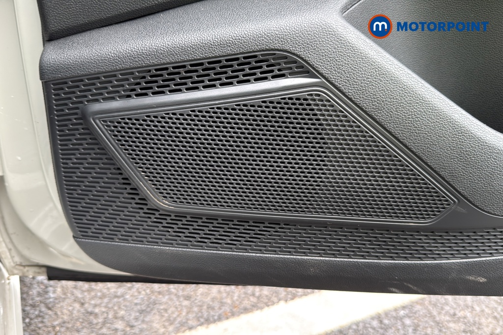 Volkswagen Polo Life Manual Petrol Hatchback - Stock Number (1611717) - 21st supplementary image