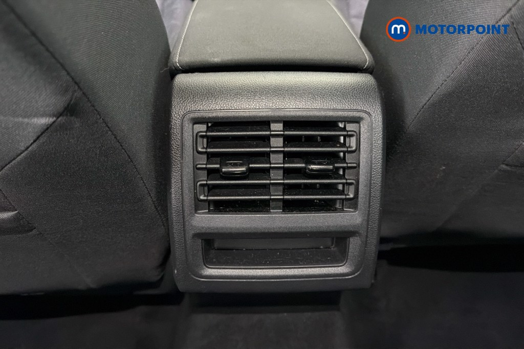 Volkswagen Golf Life Manual Petrol Hatchback - Stock Number (1615967) - 30th supplementary image