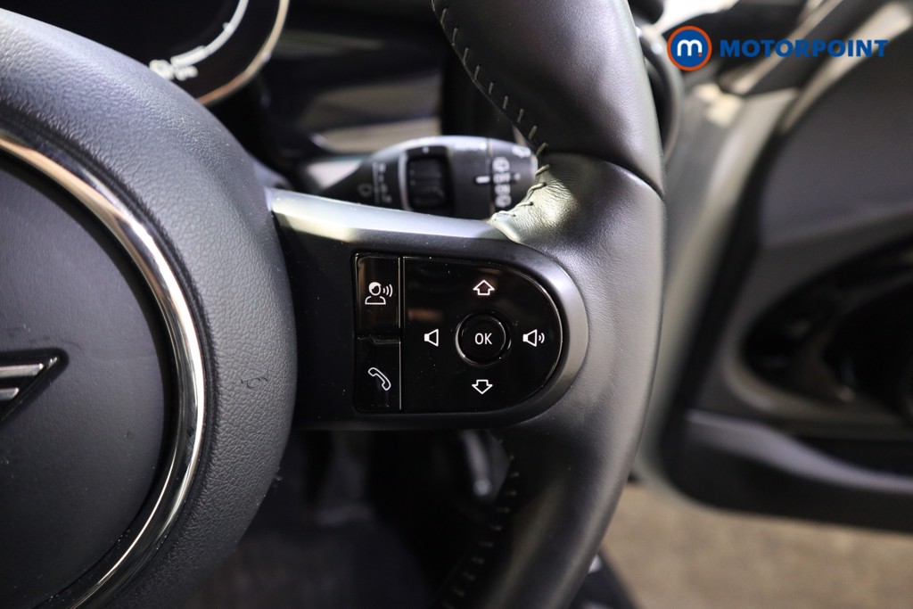 Mini Hatchback Cooper S Level 3 Automatic Electric Hatchback - Stock Number (1619758) - 4th supplementary image