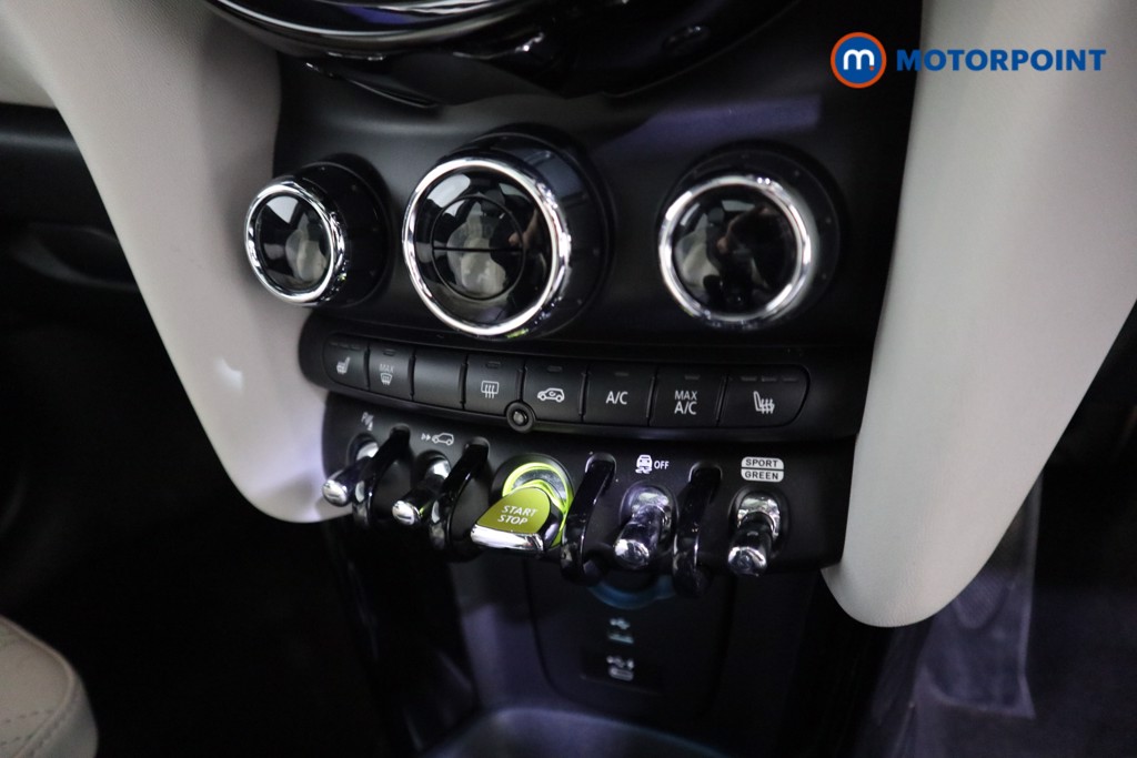 Mini Hatchback Cooper S Level 3 Automatic Electric Hatchback - Stock Number (1619758) - 7th supplementary image