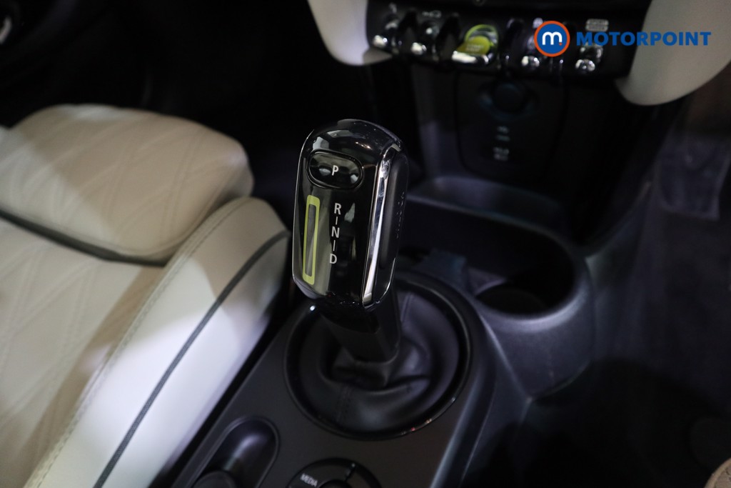 Mini Hatchback Cooper S Level 3 Automatic Electric Hatchback - Stock Number (1619758) - 10th supplementary image