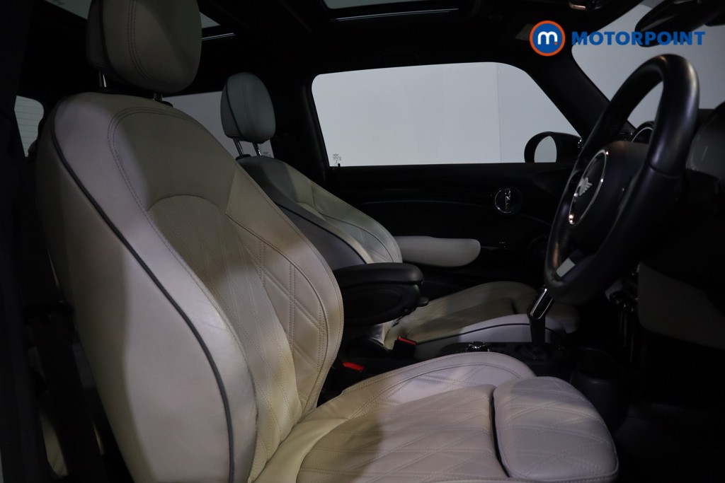 Mini Hatchback Cooper S Level 3 Automatic Electric Hatchback - Stock Number (1619758) - 16th supplementary image