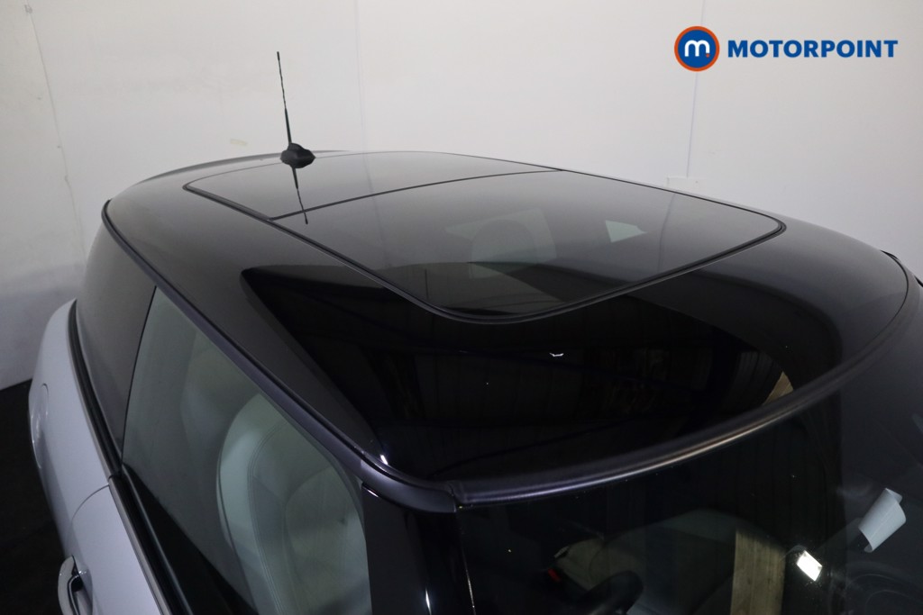 Mini Hatchback Cooper S Level 3 Automatic Electric Hatchback - Stock Number (1619758) - 31st supplementary image