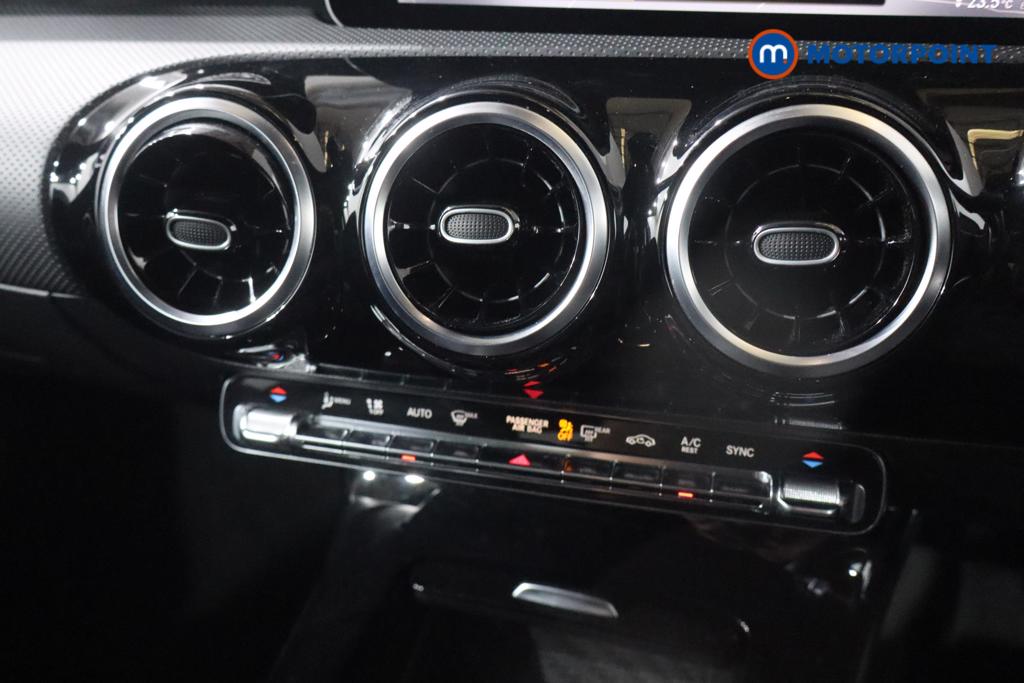 Mercedes-Benz A Class Amg Line Automatic Diesel Hatchback - Stock Number (1619873) - 4th supplementary image