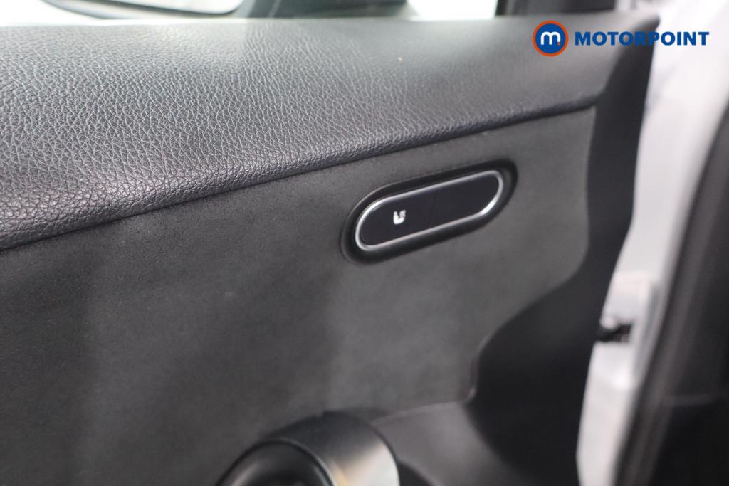 Mercedes-Benz A Class Amg Line Automatic Diesel Hatchback - Stock Number (1619873) - 19th supplementary image