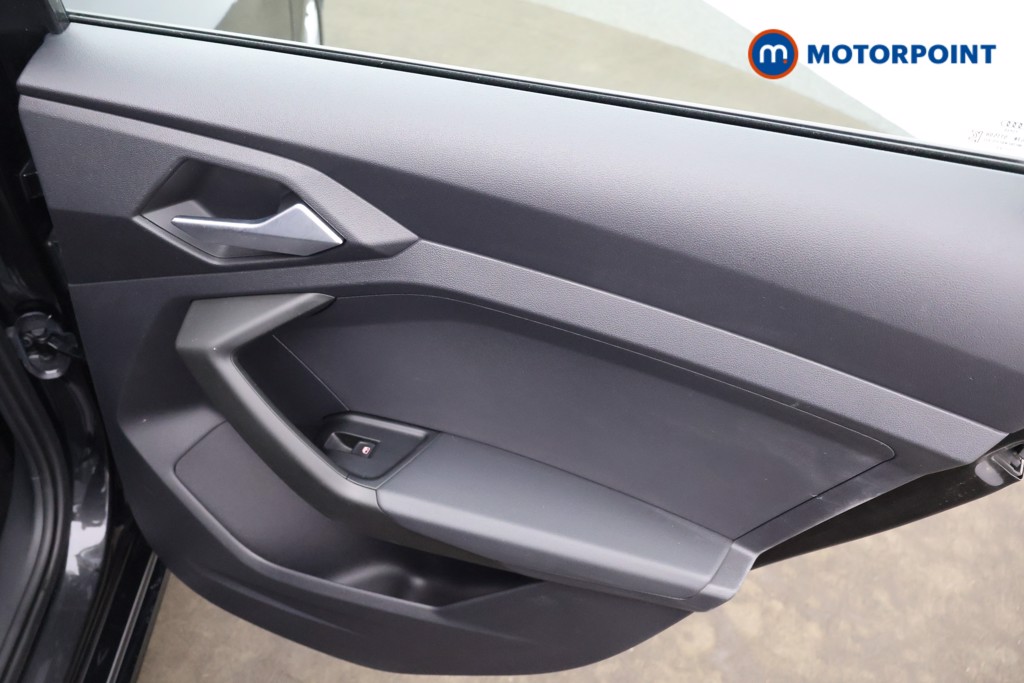 Audi A1 Technik Manual Petrol Hatchback - Stock Number (1624034) - 17th supplementary image