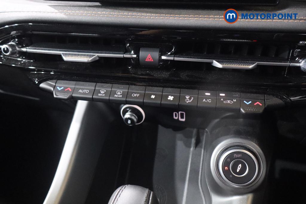 Alfa Romeo Tonale Speciale Automatic Petrol Plug-In Hybrid SUV - Stock Number (1624247) - 4th supplementary image