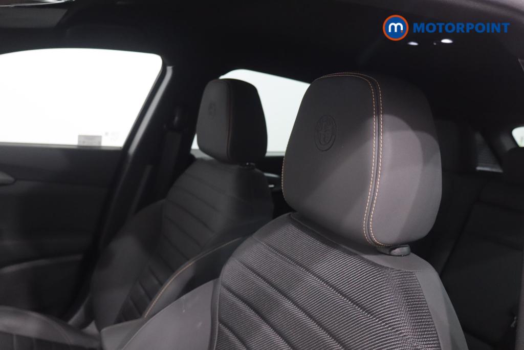 Alfa Romeo Tonale Speciale Automatic Petrol Plug-In Hybrid SUV - Stock Number (1624247) - 19th supplementary image