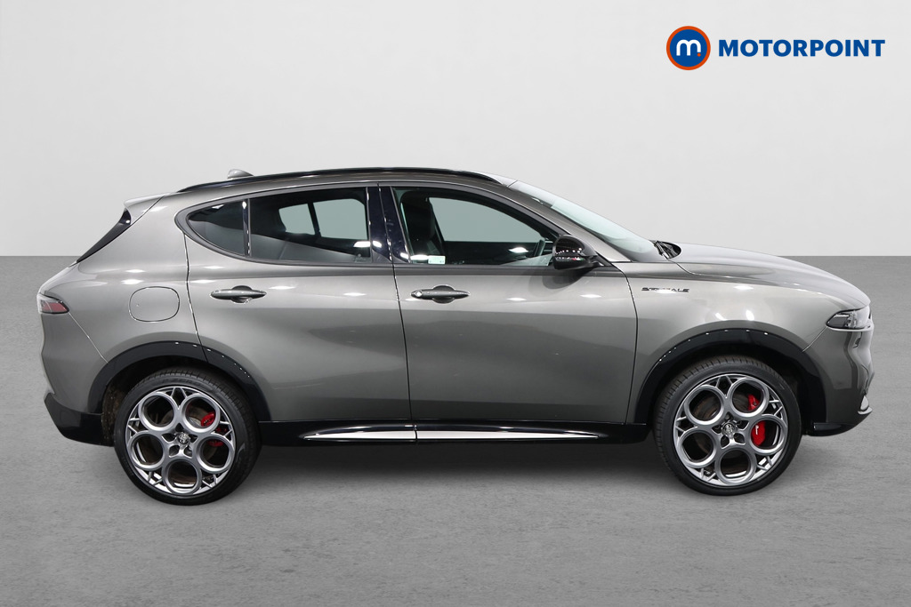 Alfa Romeo Tonale Speciale Automatic Petrol Plug-In Hybrid SUV - Stock Number (1624247) - Drivers side
