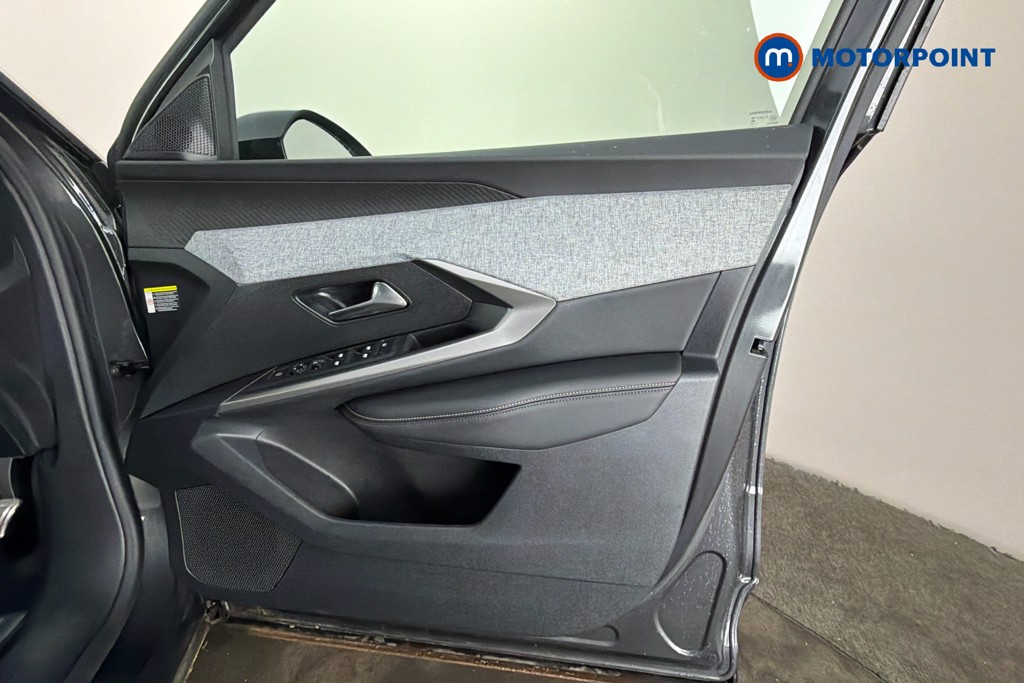 Peugeot 5008 Allure Automatic Petrol SUV - Stock Number (1624315) - 19th supplementary image