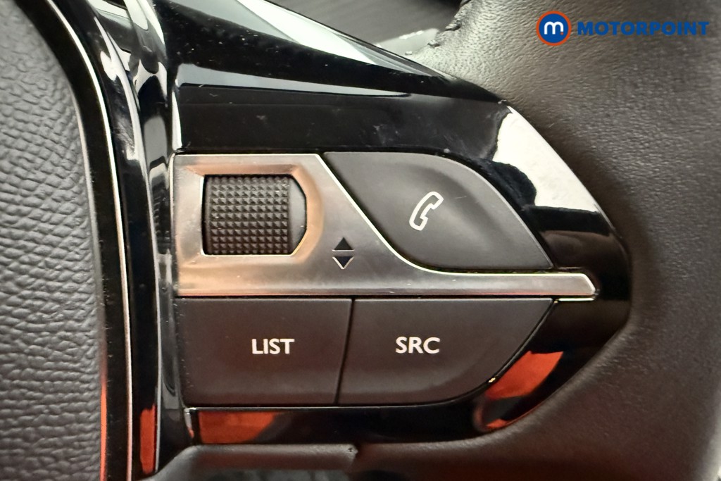 Peugeot 208 Allure Manual Petrol Hatchback - Stock Number (1624832) - 4th supplementary image