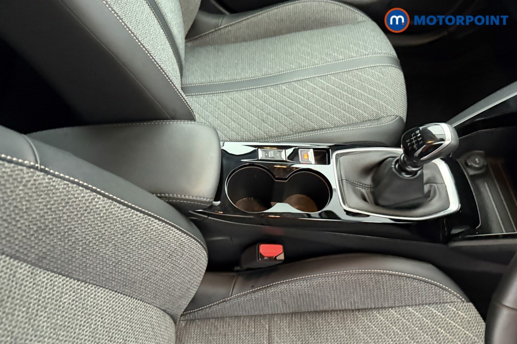 Peugeot 208 Allure Manual Petrol Hatchback - Stock Number (1624832) - 12th supplementary image
