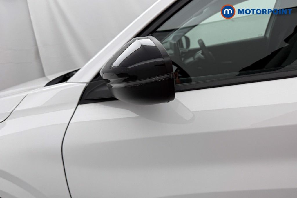Peugeot 208 Allure Manual Petrol Hatchback - Stock Number (1624854) - 21st supplementary image