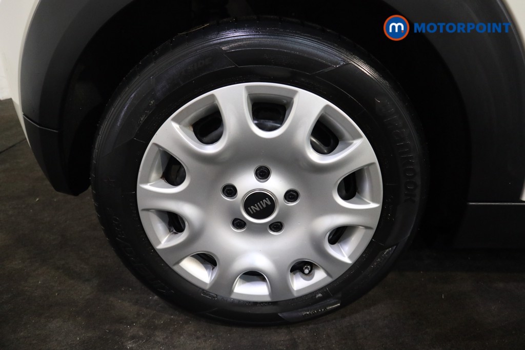 Mini Hatchback One Classic Manual Petrol Hatchback - Stock Number (1625066) - 19th supplementary image