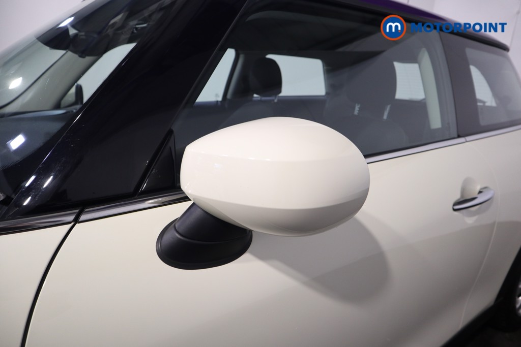 Mini Hatchback One Classic Manual Petrol Hatchback - Stock Number (1625066) - 27th supplementary image