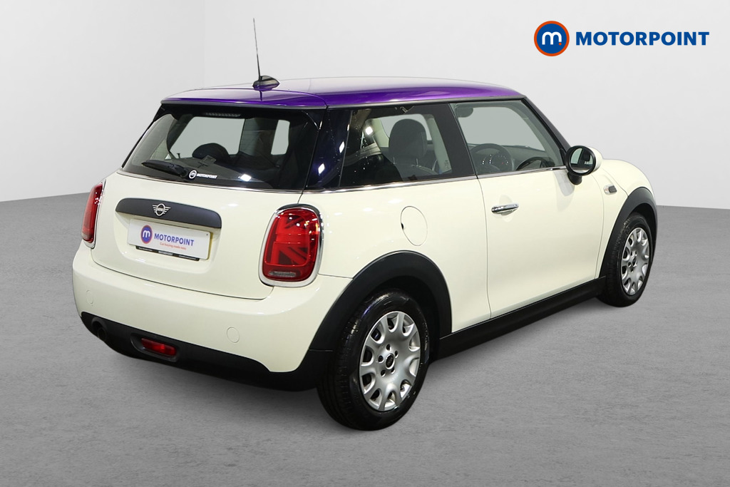 Mini Hatchback One Classic Manual Petrol Hatchback - Stock Number (1625066) - Drivers side rear corner