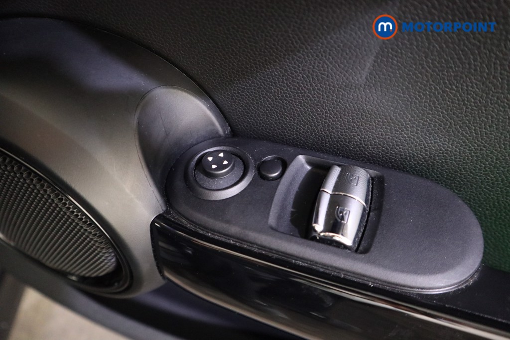 Mini Hatchback Cooper S Automatic Petrol Hatchback - Stock Number (1625822) - 13th supplementary image