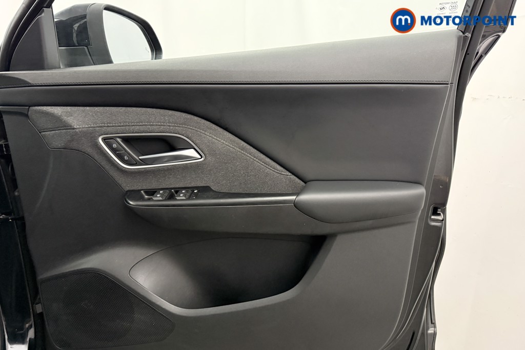 Mg Motor Uk ZS SE Automatic Petrol-Electric Hybrid SUV - Stock Number (1626235) - 13th supplementary image