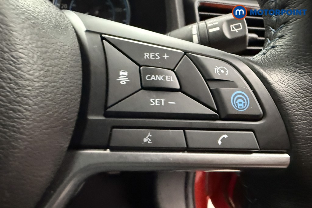 Nissan Leaf N-Connecta Automatic Electric Hatchback - Stock Number (1626711) - 4th supplementary image