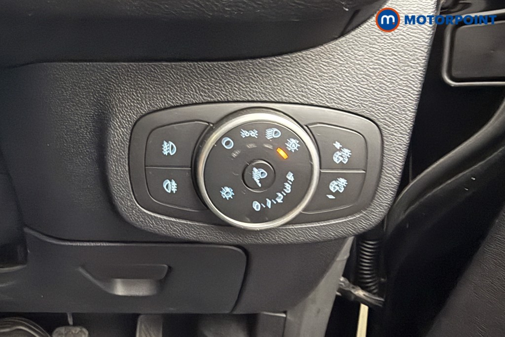 Ford Fiesta Trend Manual Petrol Hatchback - Stock Number (1627159) - 8th supplementary image