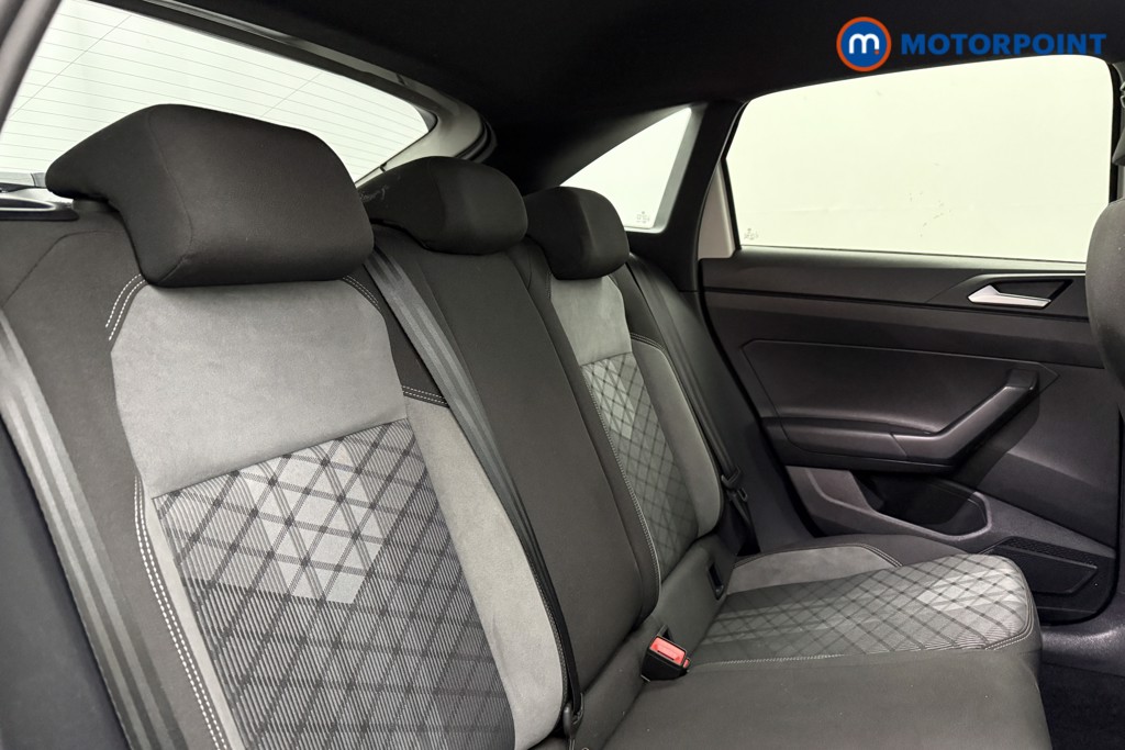 Volkswagen Taigo R-Line Automatic Petrol SUV - Stock Number (1627341) - 18th supplementary image