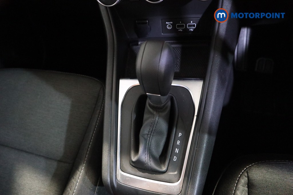 Renault Captur Iconic Edition Automatic Petrol SUV - Stock Number (1628322) - 10th supplementary image