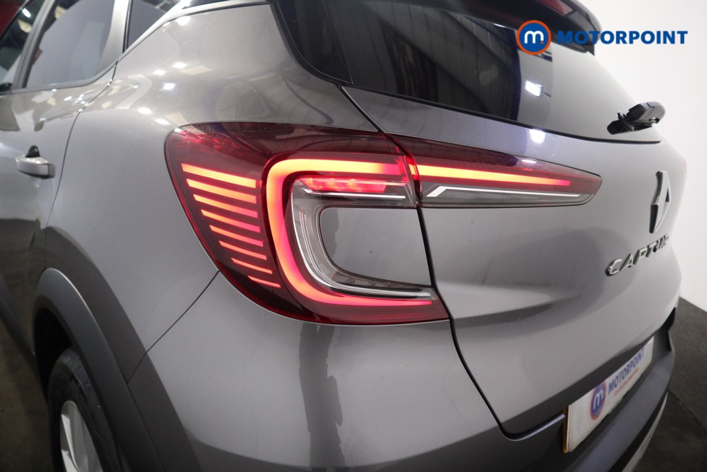Renault Captur Iconic Edition Automatic Petrol SUV - Stock Number (1628322) - 27th supplementary image